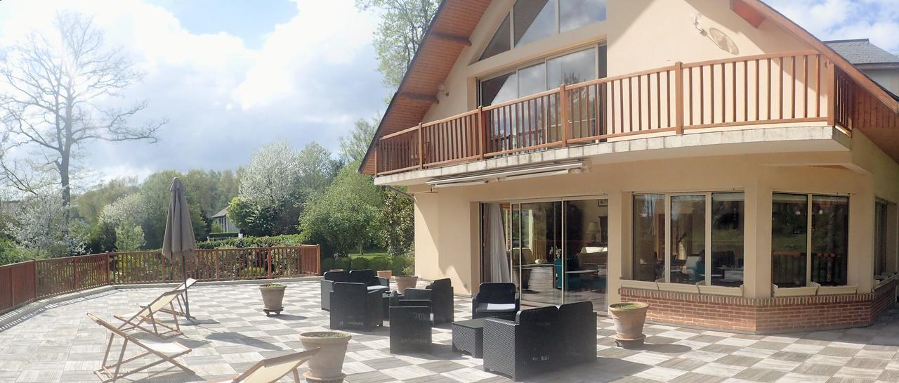 Au Charme Du Lac Espace Bien Etre Et Piscine Chauffe Proche Parc Et Restaurant Du Casino Forges-les-Eaux Exteriér fotografie